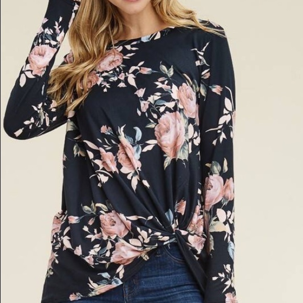 Viamor Floral Knot Tunic